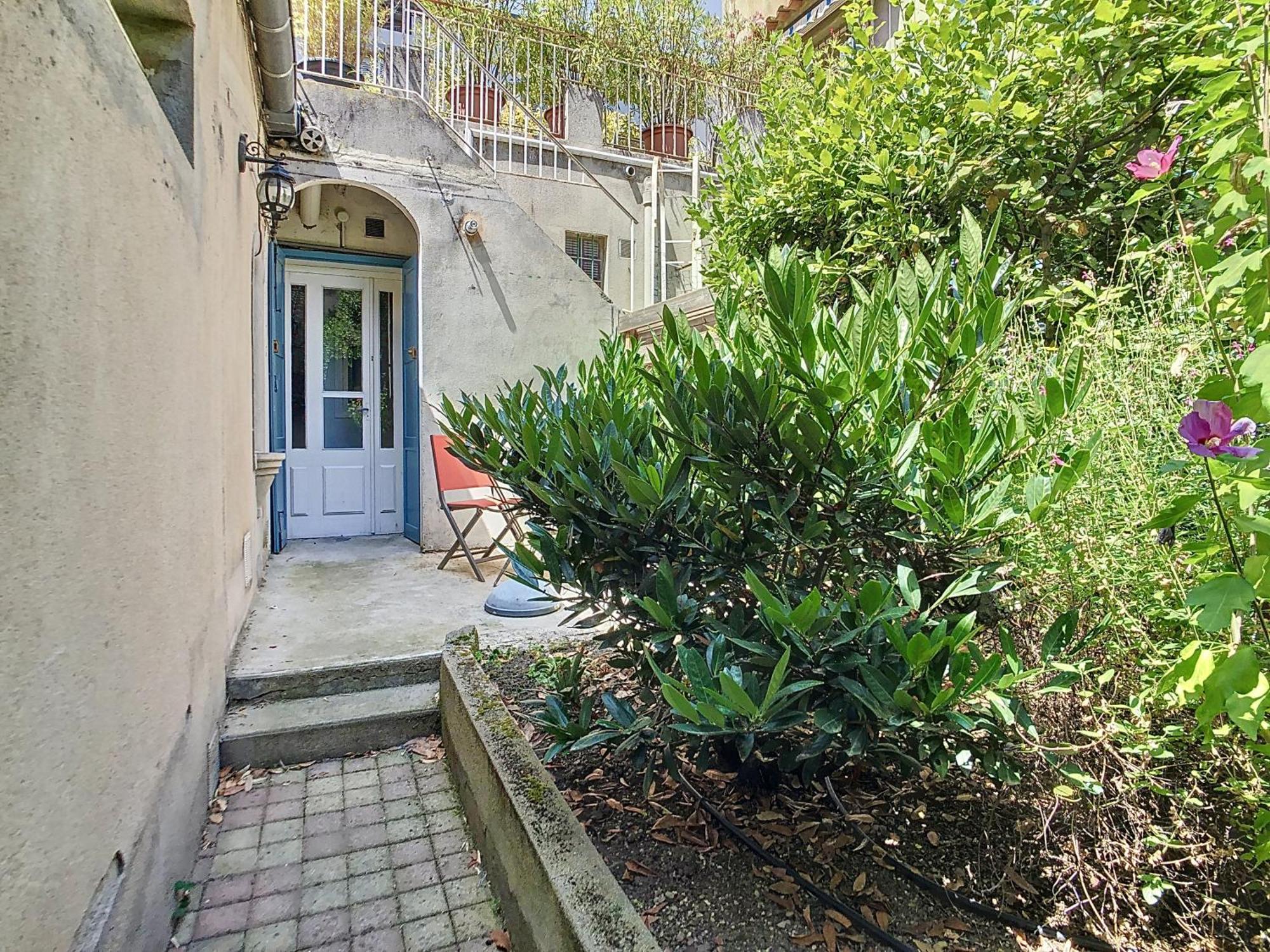 Apartment Jeanne การ์กาซอน ภายนอก รูปภาพ